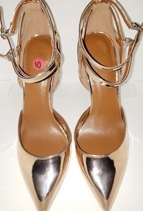 H by Halston Gold Metallic Stiletto Pumps